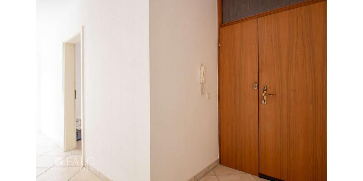 Etagenwohnung Bad Breisig - 3 Zimmer, 97 m&sup2;, 1.000&euro; | Angebot:26236440