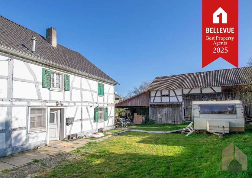 Grundstück zu verkaufen in Neunkirchen-Seelscheid 299.000 € 1009 m²