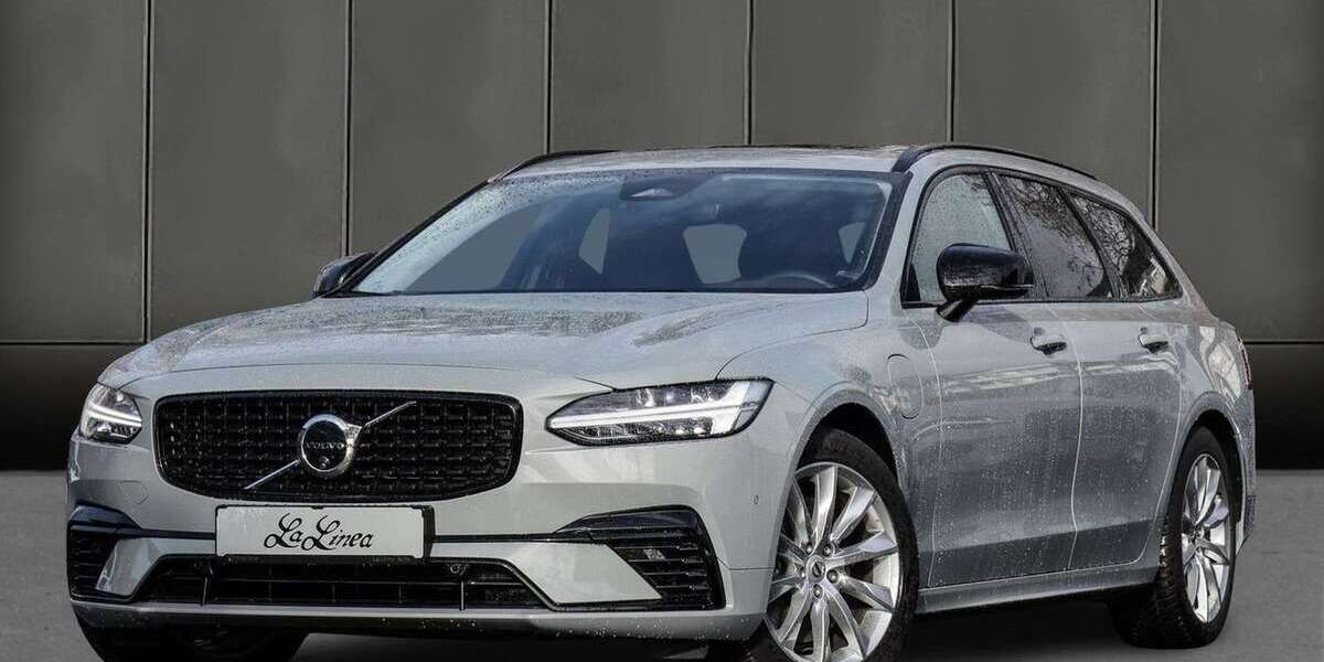 Volvo V90 22.700 km 51.690 &euro; Köln 50968