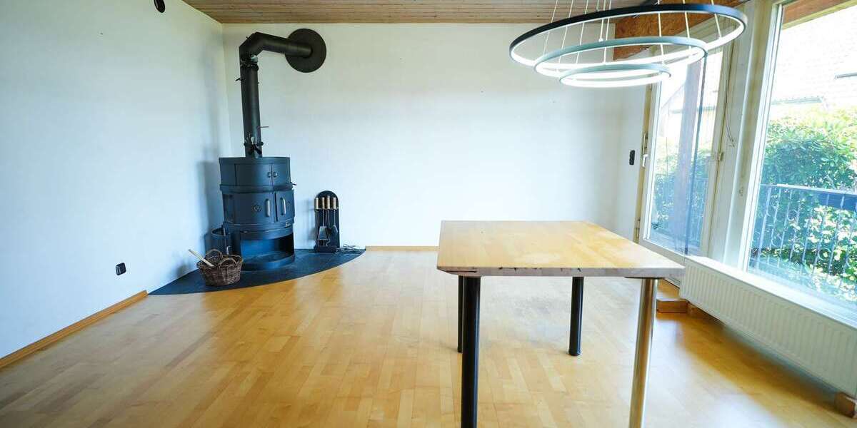 Etagenwohnung Troisdorf Altenrath - 6 Zimmer, 155 m&sup2;, 375.000&euro; | Angebot:27221274