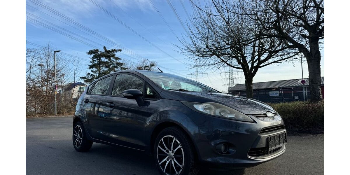 Ford Fiesta 254.000 km 2.490 &euro; Hürth 50354