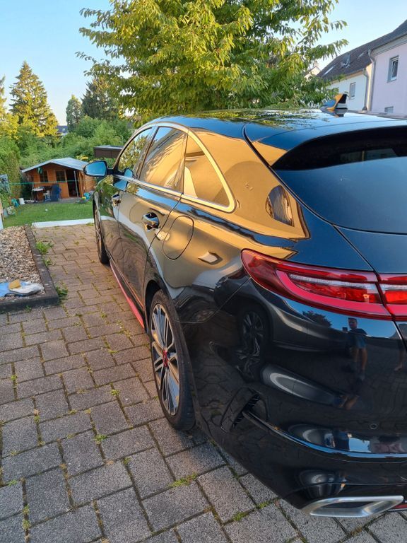 Kia pro ceed / ProCeed 115.500 km 18.300 € Hennef 53773