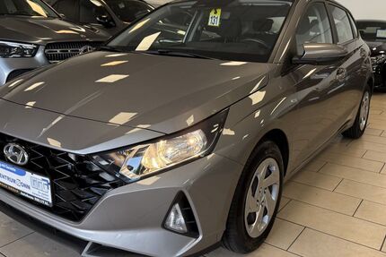 Hyundai i20 23.692 km 17.500 € Bonn 53227
