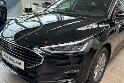 Ford Focus 3.640 km 28.490 &euro; Hennef (Sieg) 53773