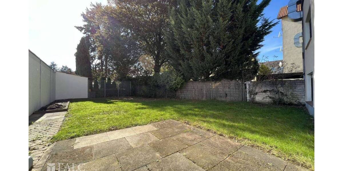 Stabile Mieteinnahmen mit Potenzial - Wohn- und Geschäftshaus plus Einfamilienhaus in Innenstadtlage 1 zimmer