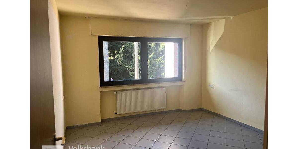 Etagenwohnung Bornheim - 3 Zimmer, 80 m&sup2;, 720&euro; | Angebot:25805459