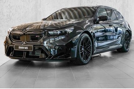 BMW M5 3.000 km 142.950 € Köln Süd 50968