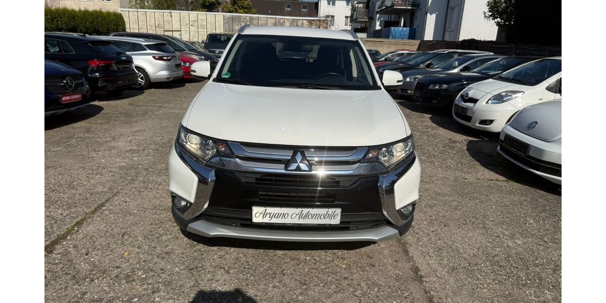 Mitsubishi Outlander 146.500 km 12.890 &euro; Bonn 53123