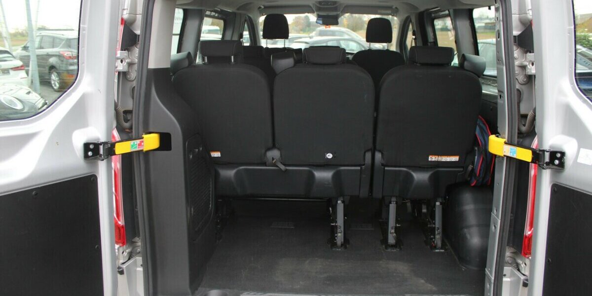 Ford Transit Custom 320 L1H1 Neuer Motor 191.124 km 19.980 &euro; Euskirchen 53881