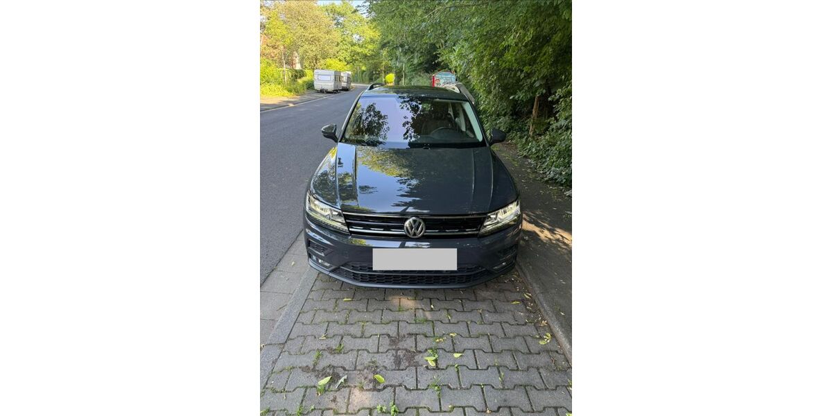 VW Tiguan 46.730 km 22.900 &euro; Bonn 53175