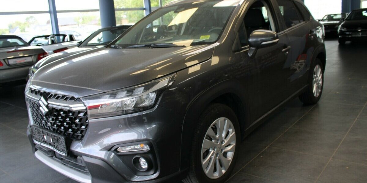 Suzuki S-Cross 1.4 Boosterjet Mild Hybrid Comfort 25.829 km 22.980 &euro; Euskirchen 53881