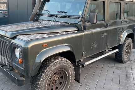 Land Rover Defender 270.850 km 19.900 € Bonn 53179