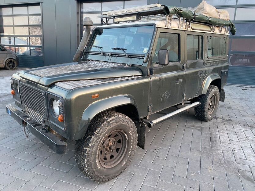 Land Rover Defender 270.850 km 19.900 € Bonn 53179