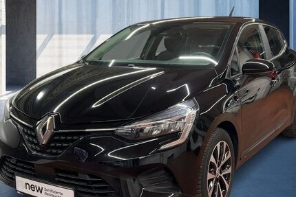 Renault Clio 54.865 km 13.720 &euro; Köln 50939