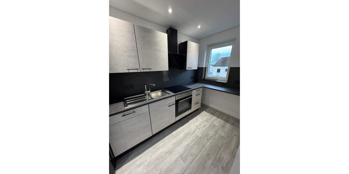 Etagenwohnung Siegburg Dreesch - 2 Zimmer, 80 m&sup2;, 1.100&euro; | Angebot:24155580