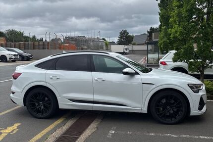 Audi e-tron 62.045 km 38.900 &euro; Erftstadt 50374