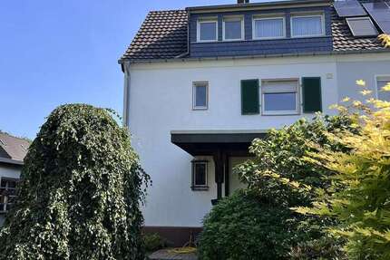 Haus zum Kaufen in Bergisch Gladbach 475.000 € 120 m² 5 zimmer