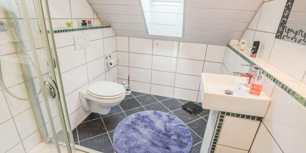 Einfamilienhaus Much / Niederheimbach Niederheimbach - 6 Zimmer, 224 m&sup2;, 1.100.000&euro; | Angebot:25742524