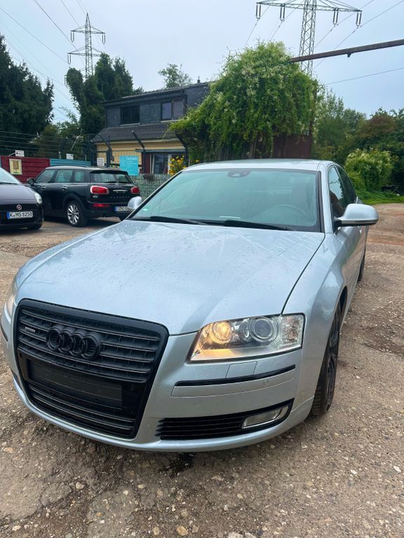 Audi A8 95.788 km 14.500 € Köln 51107