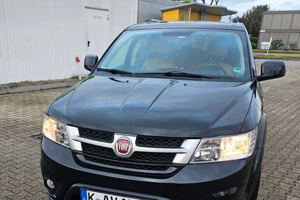Fiat Freemont 220.000 km 7.450 &euro; Köln 51149