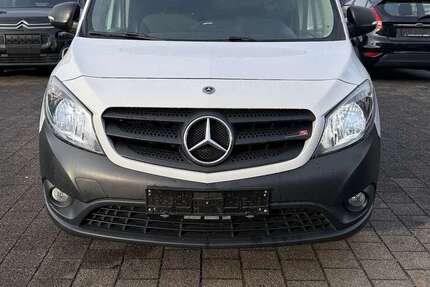 Mercedes-Benz Citan 80.000 km 9.850 &euro; Bergisch Gladbach 51427