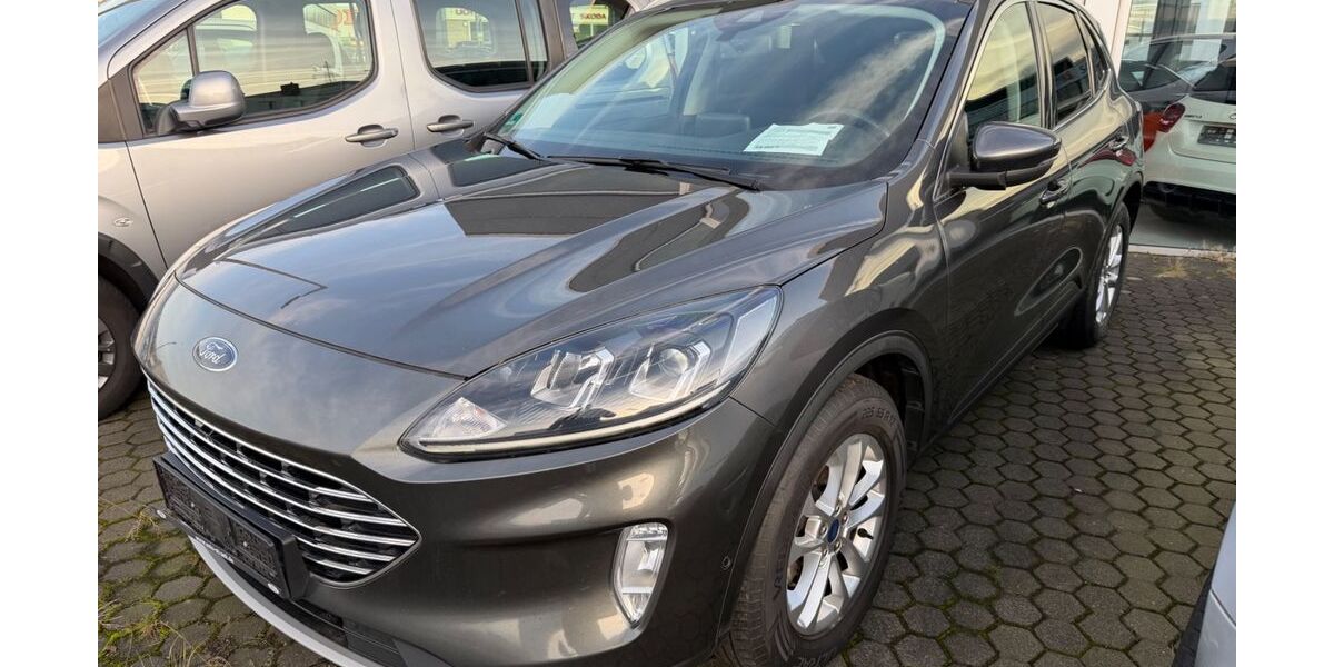 Ford Kuga 225.698 km 15.490 &euro; Köln 50767