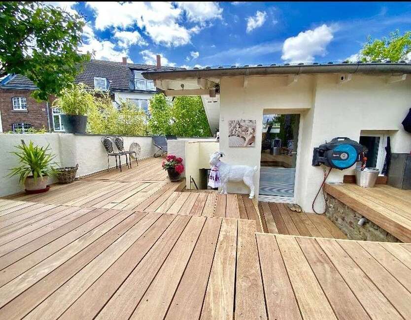 Haus zum Kaufen in Köln 1.075.000 € 140 m²