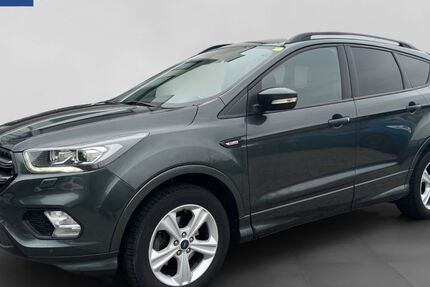 Ford Kuga 90.000 km 13.999 € Hennef 53773