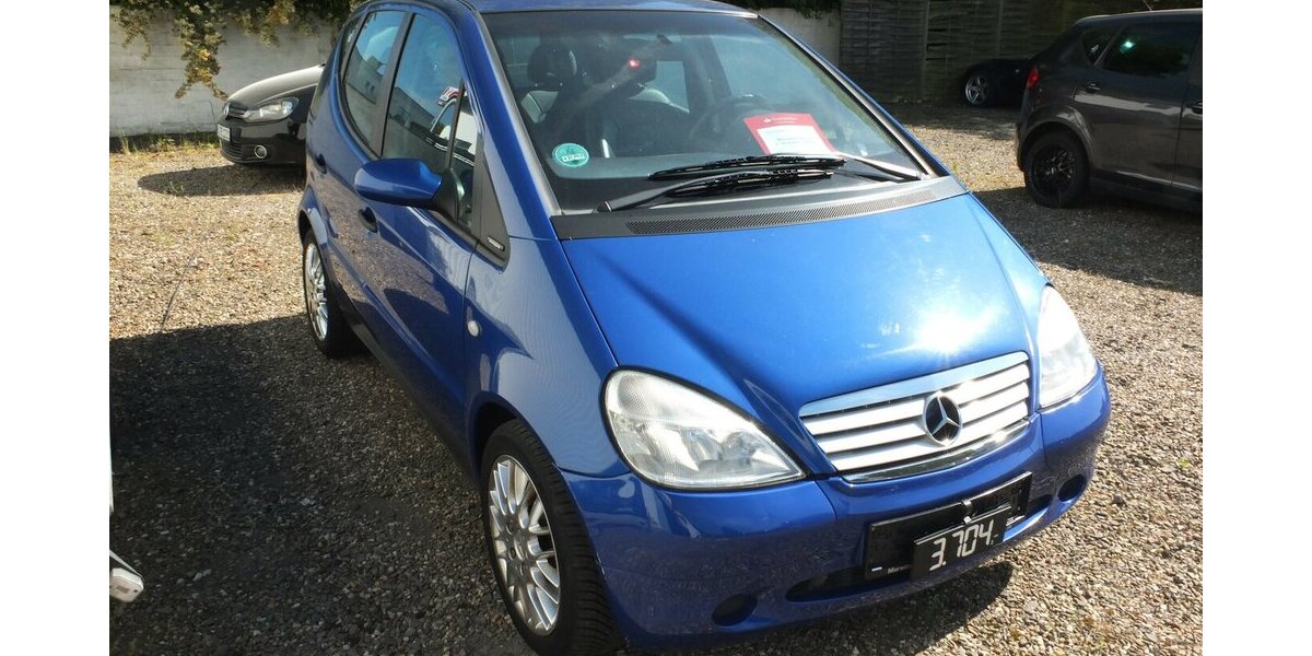 Mercedes-Benz A 190 AVANTGARDE AUTOMATIK KLIMA TEILLEDER 173.215 km 3.704 &euro; Köln 50858
