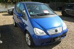 Mercedes-Benz A 190 AVANTGARDE AUTOMATIK KLIMA TEILLEDER 173.215 km 3.704 &euro; Köln 50858