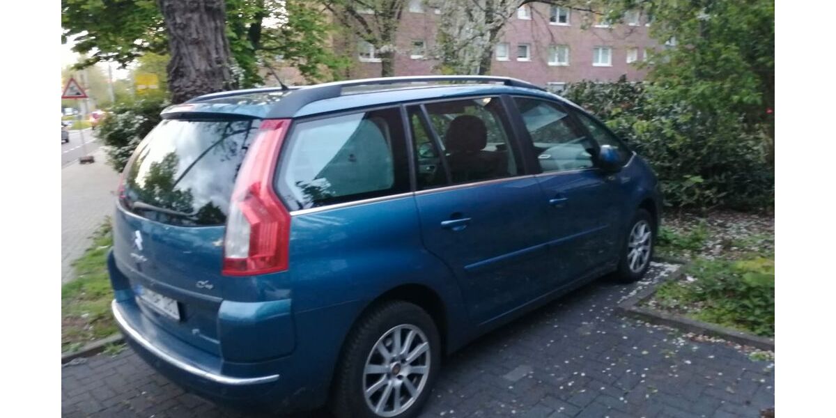 Citroen C4 Picasso 241.000 km 2.699 &euro; Bonn 53119