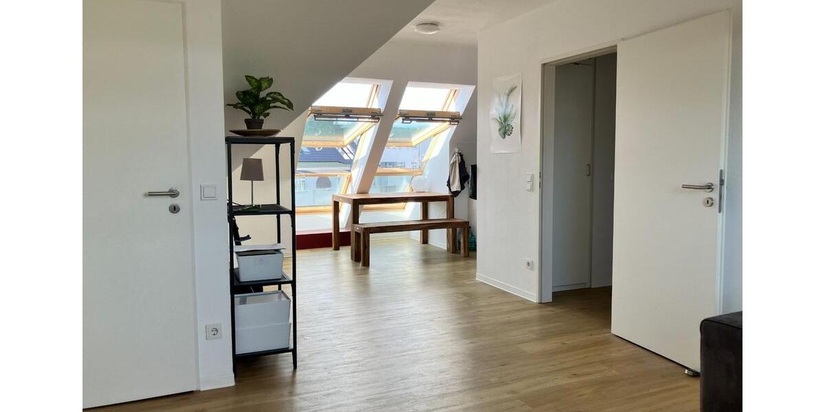 Dachgeschoßwohnung Köln Rodenkirchen - 2 Zimmer, 52 m&sup2;, 981&euro; | Angebot:25894318