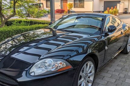 Jaguar XK 123.000 km 18.500 &euro; Unkel 53562
