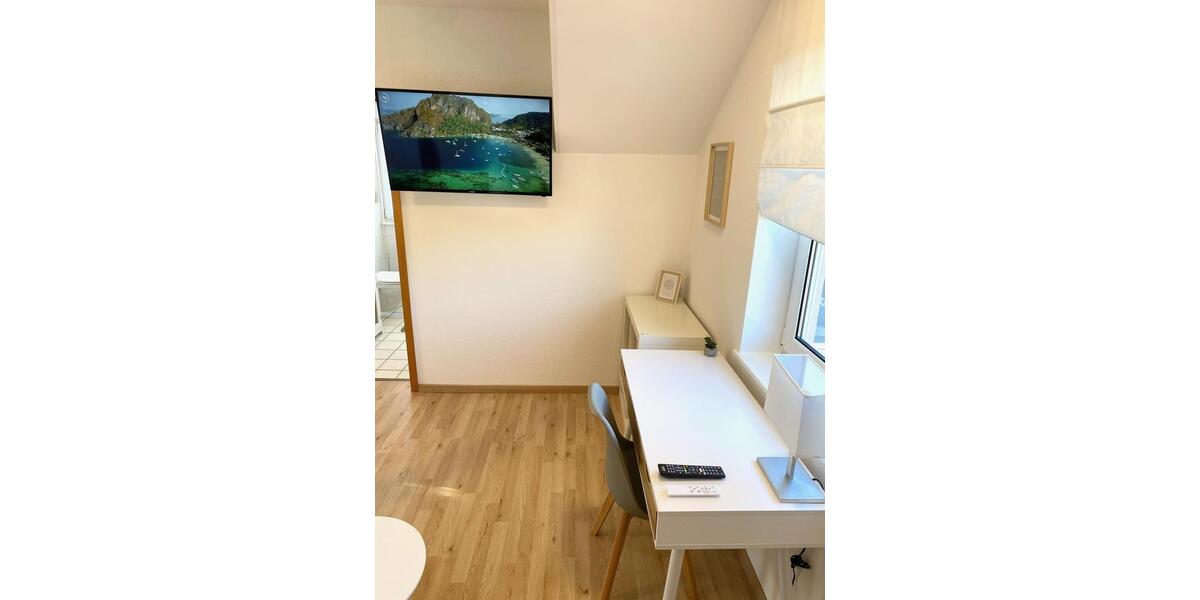 Etagenwohnung Wachtberg - 1 Zimmer, 20 m&sup2;, 700&euro; | Angebot:26083139