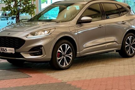 Ford Kuga 50.586 km 23.500 &euro; Köln 50769