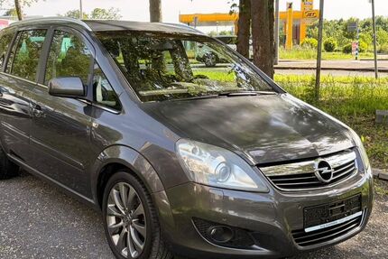 Opel Zafira 63.500 km 6.999 &euro; Köln 51107