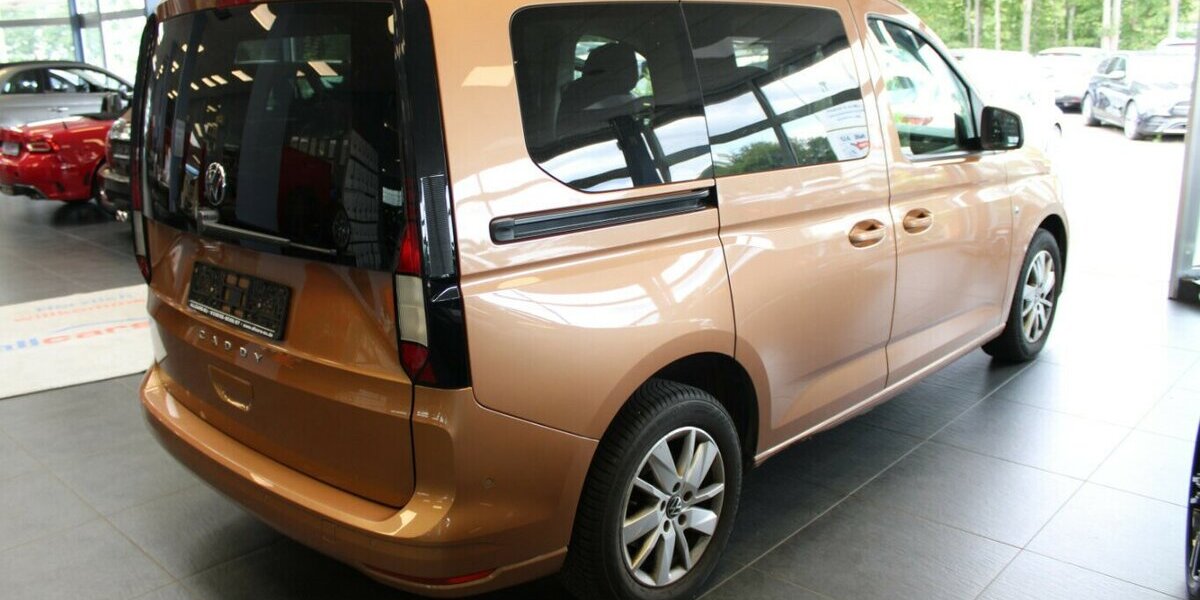 VW Caddy 2.0 TDI BMT DSG Life - 5-Sitzer - 93.211 km 21.980 &euro; Euskirchen 53881