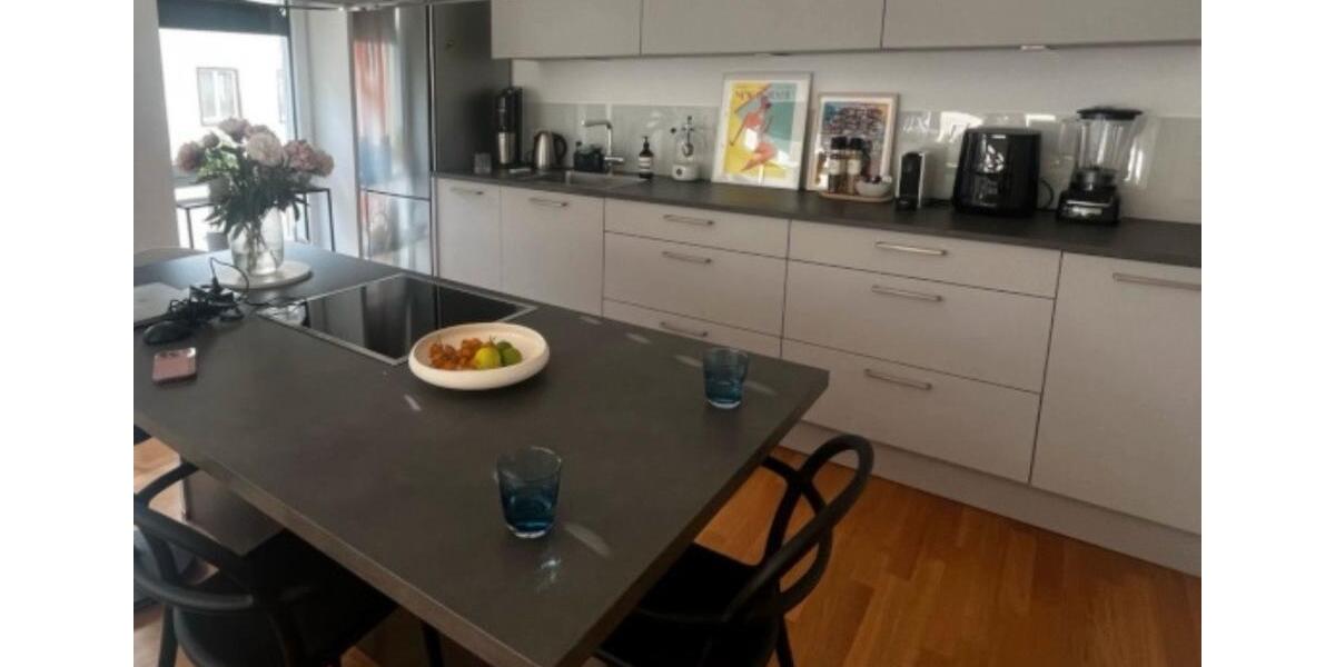 Etagenwohnung Köln Innenstadt - 2 Zimmer, 65 m&sup2;, 1.400&euro; | Angebot:25749507