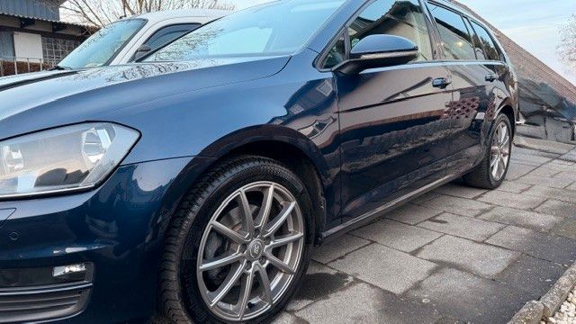 VW Golf 87.100 km 10.400 &euro; Grafschaft 53501
