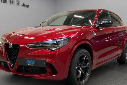 Alfa Romeo Stelvio 10.500 km 70.510 &euro; Bornheim 53332