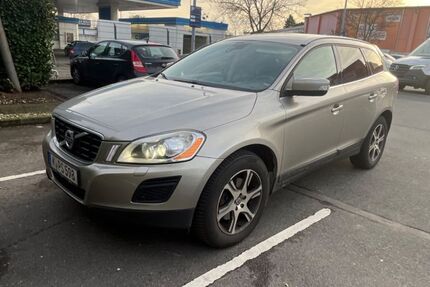 Volvo XC60 185.000 km 9.600 &euro; köln 51107