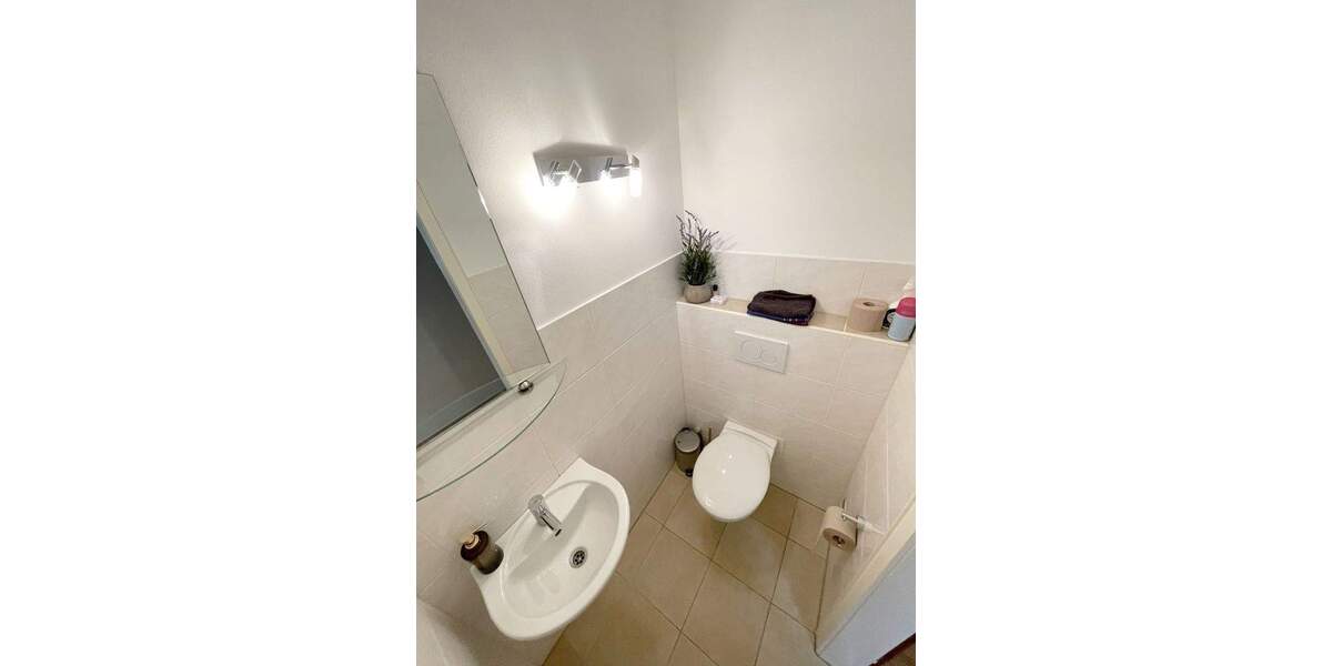 Etagenwohnung Köln Deutz - 3 Zimmer, 80 m&sup2;, 444.000&euro; | Angebot:25708384