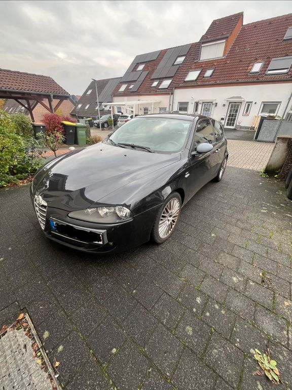 Alfa Romeo 147 200.000 km 1.600 € Sankt Augustin 53757