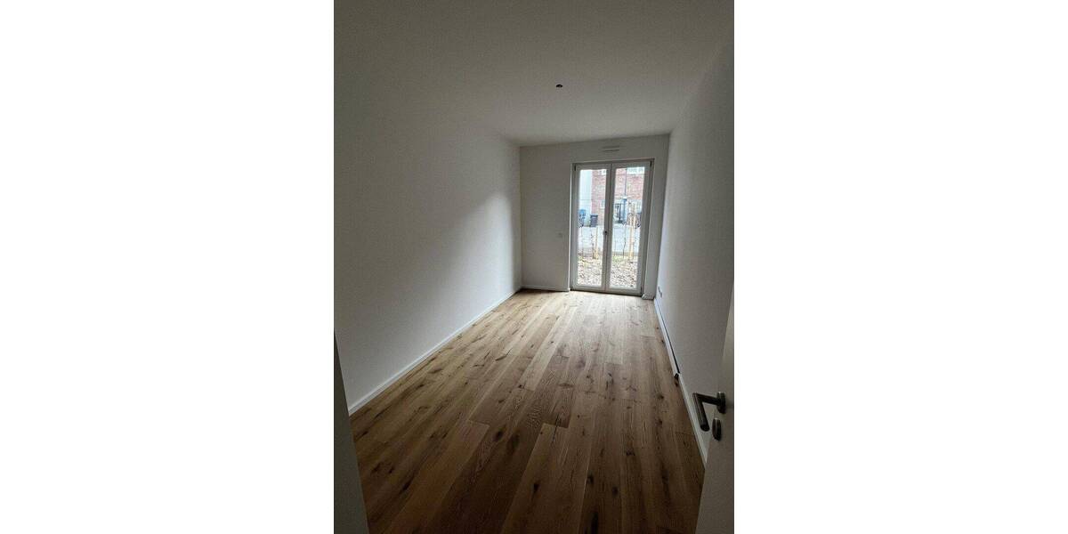 Etagenwohnung Frechen Hücheln - 4 Zimmer, 118 m&sup2;, 2.065&euro; | Angebot:26903121