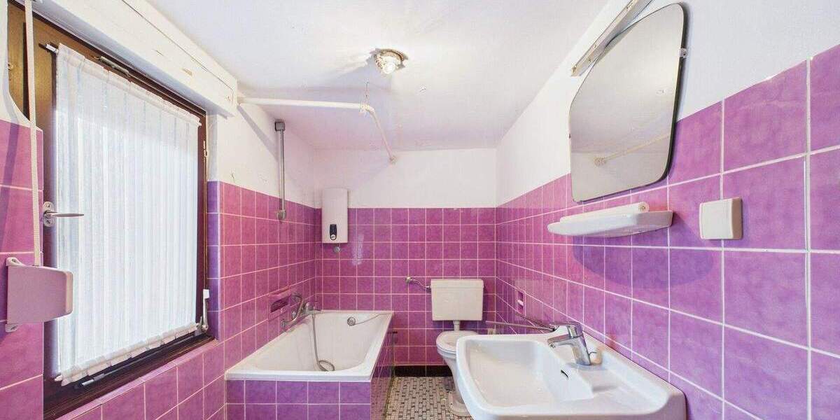 Einfamilienhaus Weilerswist Kleinvernich - 1 Zimmer, 266 m&sup2;, 287.000&euro; | Angebot:24791828