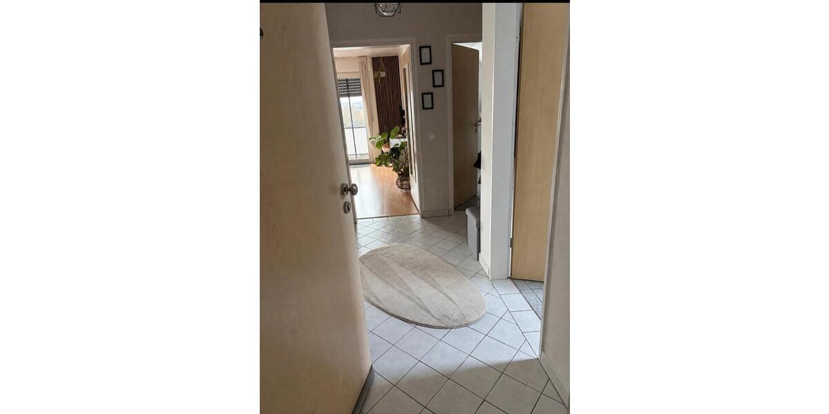 Dachgeschoßwohnung Overath - 2 Zimmer, 60 m&sup2;, 719&euro; | Angebot:26462853