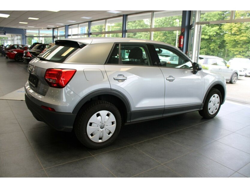 Audi Q2 1.0 TFSI Ultra - AHK - 110.909 km 12.980 € Euskirchen 53881