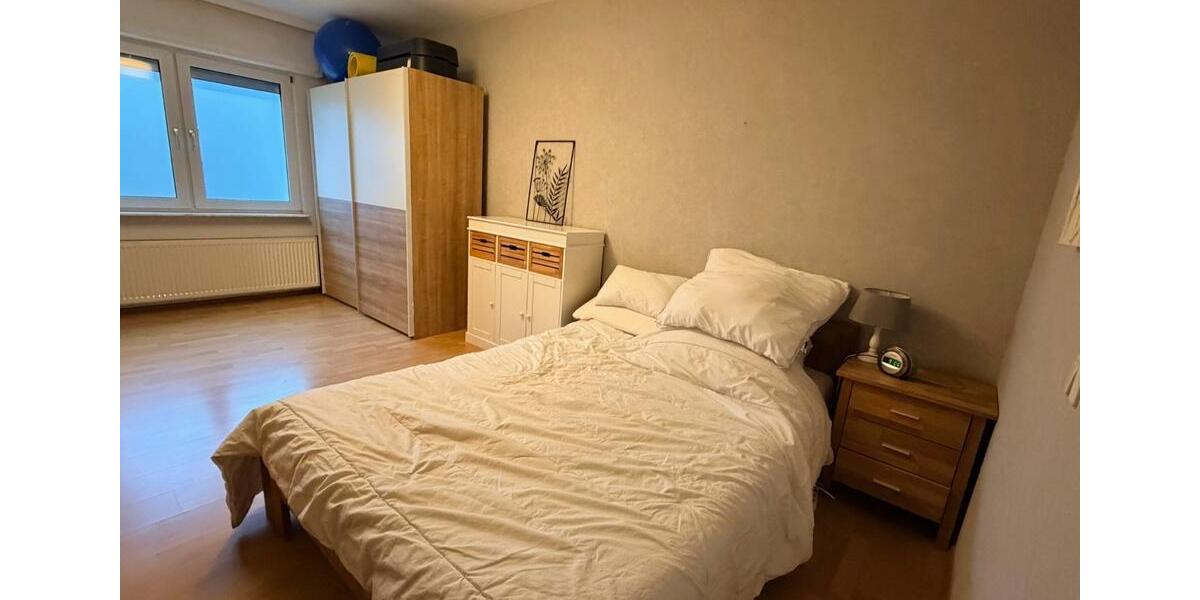 Reihenhaus Frechen - 5 Zimmer, 135 m&sup2;, 1.850&euro; | Angebot:24571710
