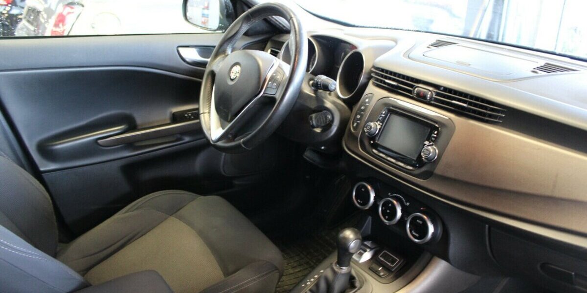 Alfa Romeo Giulietta 1.4 TB 16V Multair TCT Turismo 119.650 km 10.980 &euro; Euskirchen 53881