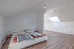 Klein auf dem Papier, groß im Wohngefühl – Einfamilienhaus mit zusätzlichem Dachstudio *provisionsfrei* - Einfamilienhaus Hennef Kurscheid | Angebot:25416928